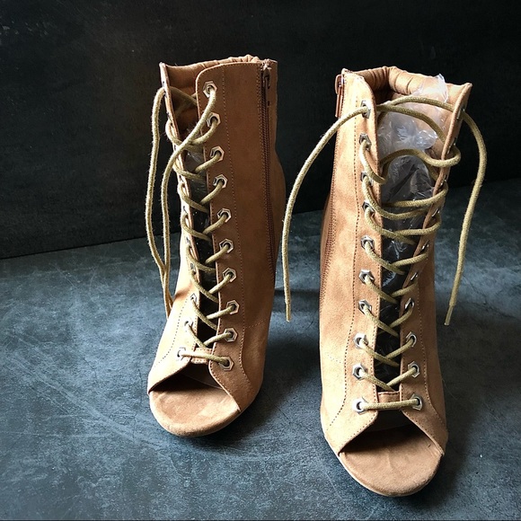 4” - Lace up Booties with Clear Heels - Picture 5 of 5